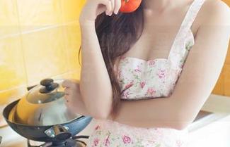 青豆客 – 支持王语纯的裤里丝合集，不来下载一份么？裤子的新时尚竟然藏在这儿？