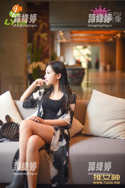 青豆客 - 这就是萌琪琪Lrene的制服写真合集？我只想说画面太美了