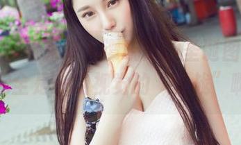 青豆客 – 来来来，谭晓彤的圣诞图集分享，完全是一场视觉的“雪战”啊！