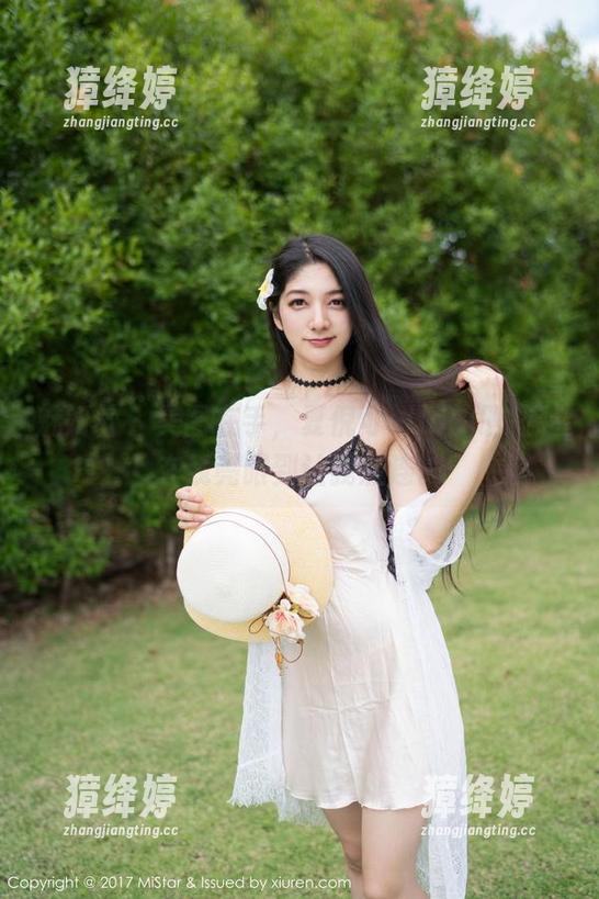 魅妍社 - 美图在手，夏倪可ella的职业装在线亮眼到让我流连。