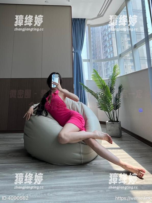 微密圈 - 黎允熙的柠檬黄合集，看完一定会让你找到夏天的“鲜”味！